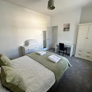 4 Bed House Off Norton Village Stockton-on-Tees